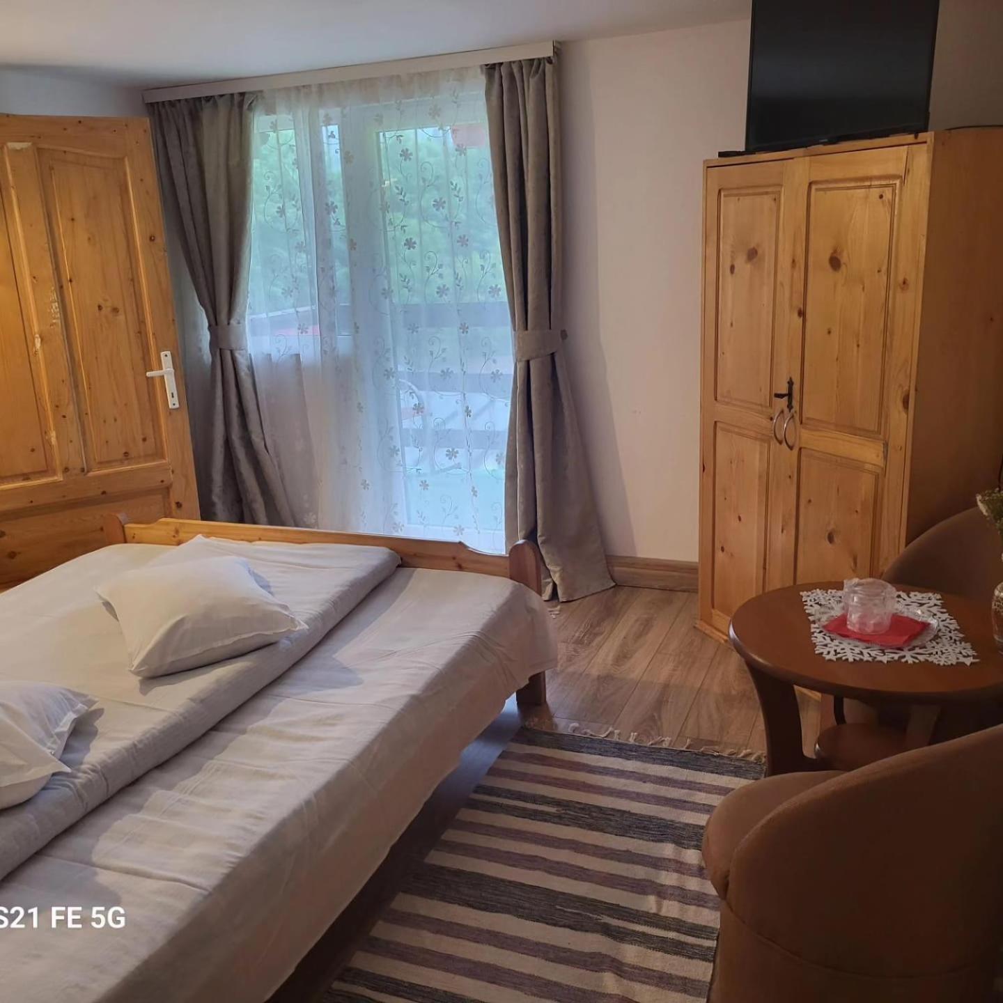 Pensiunea La Mamaie Cheia  Habitación foto